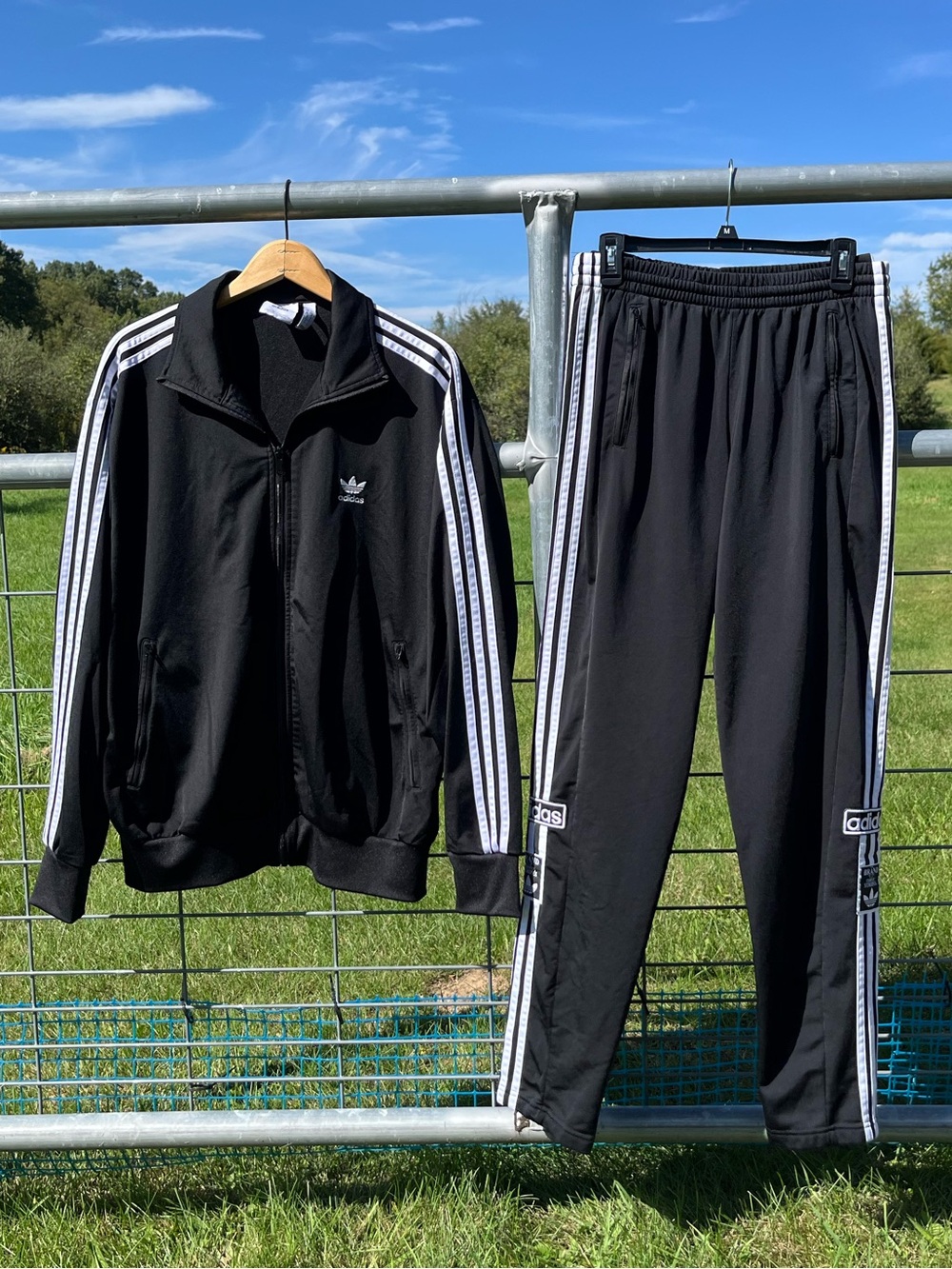2023 Adidas Adicolor Classics Firebird 2-Piece Track Suit Trefoil Snap Pants